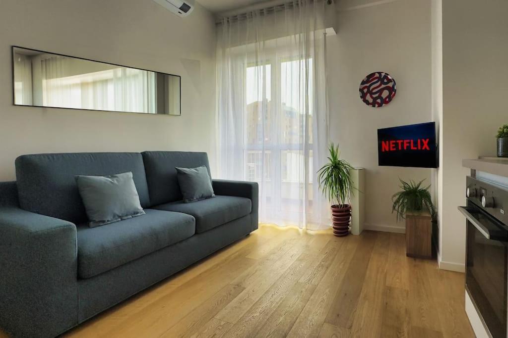Apartamento 10 Min To Rho Fiera-sansiro - Wifi - Ac - Netflix *